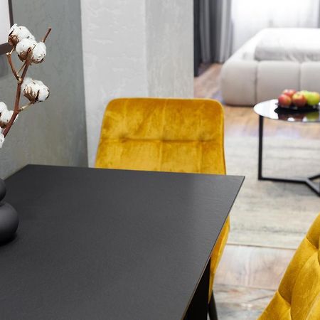 Dream Apartament On Drahomanova Street Lviv Dış mekan fotoğraf